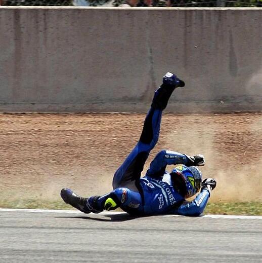 motorcycle rider fall(1)